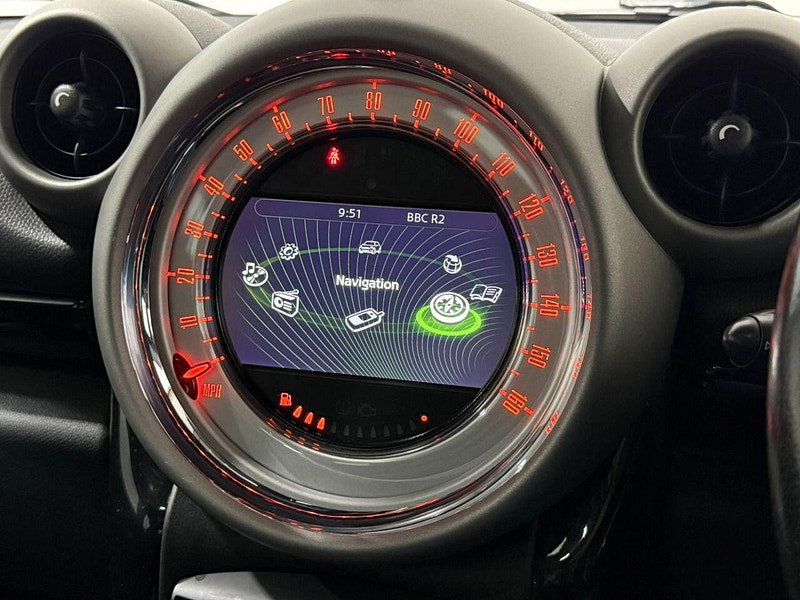 MINI Countryman 2.0 Cooper SD SUV 5dr Diesel Auto ALL4 Euro 5 (143 ps) PANORAMIC ROOF-CHILI PACK-HTD SEATS