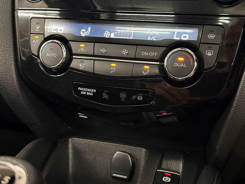 Nissan Qashqai 1.5 dCi Tekna SUV 5dr Diesel Manual Euro 6 (s/s) (110 ps) 19'S, HTD SEATS, SENSORS, NAV, B/T