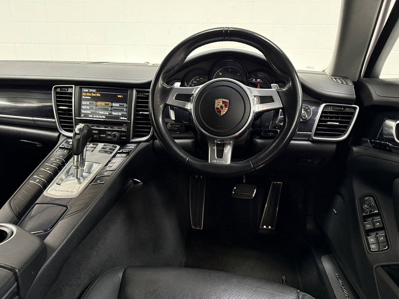 Porsche Panamera 3.0D V6 Hatchback 5dr Diesel TiptronicS Euro 5 (s/s) (300 ps)