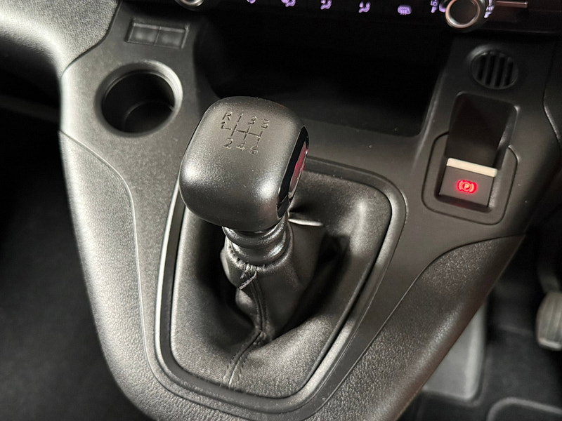 Peugeot Partner 1.5 BlueHDi 950 Professional Premium + Long Panel Van 6dr Diesel Manual LWB Euro 6 (s/s) (100 bhp)