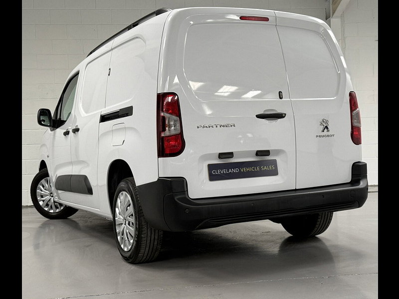 Peugeot Partner 1.5 BlueHDi 950 Professional Premium + Long Panel Van 6dr Diesel Manual LWB Euro 6 (s/s) (100 bhp)