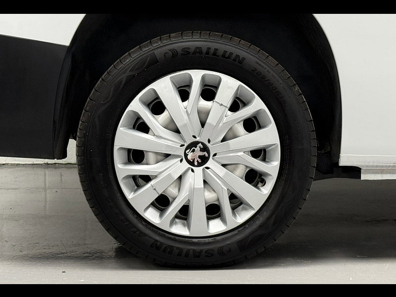 Peugeot Partner 1.5 BlueHDi 950 Professional Premium + Long Panel Van 6dr Diesel Manual LWB Euro 6 (s/s) (100 bhp)