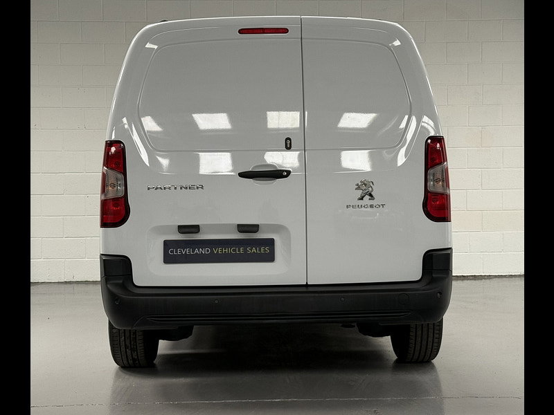 Peugeot Partner 1.5 BlueHDi 950 Professional Premium + Long Panel Van 6dr Diesel Manual LWB Euro 6 (s/s) (100 bhp)