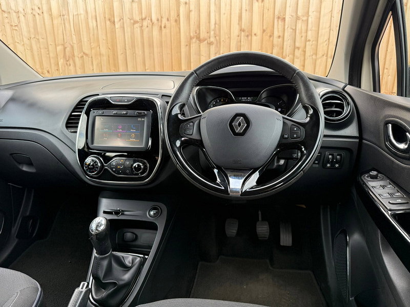 Renault Captur 0.9 TCe ENERGY Dynamique Nav SUV 5dr Petrol Manual Euro 6 (s/s) (90 ps)