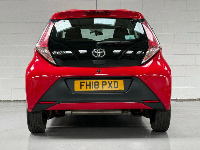 Toyota Aygo 1.0 VVT-i x-play Hatchback 3dr Petrol Manual Euro 6 (68 ps) DAB, LED LIGHTS, IDEAL 1ST CAR