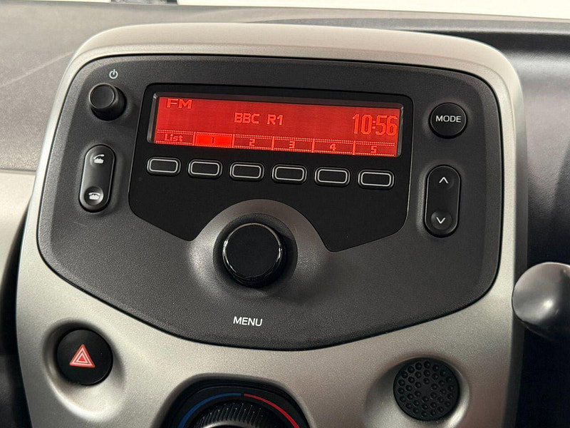 Toyota Aygo 1.0 VVT-i x-play Hatchback 3dr Petrol Manual Euro 6 (68 ps) DAB, LED LIGHTS, IDEAL 1ST CAR