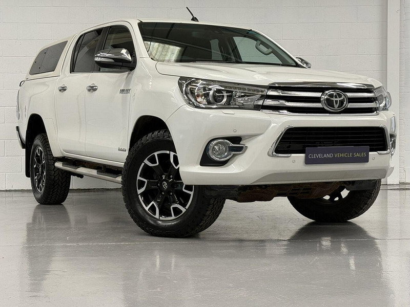 Toyota HI-LUX 2.4 D-4D Invincible X Pickup Double Cab 4dr Diesel Manual 4WD Euro 6 (TSS, 3.5t) (150 ps) NAV, CAMERA, HTD SEATS, PLUS VAT