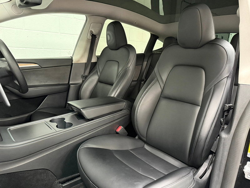 Tesla Model Y (Dual Motor) Long Range SUV 5dr Electric Auto 4WDE (384 bhp)