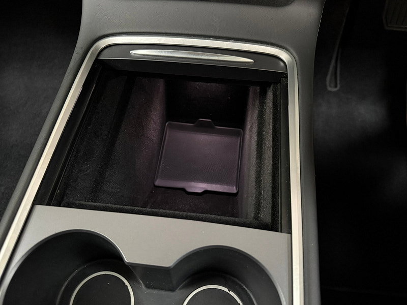 Tesla Model Y (Dual Motor) Long Range SUV 5dr Electric Auto 4WDE (384 bhp)