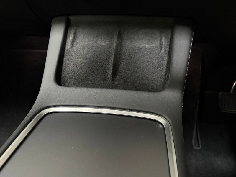 Tesla Model Y (Dual Motor) Long Range SUV 5dr Electric Auto 4WDE (384 bhp)