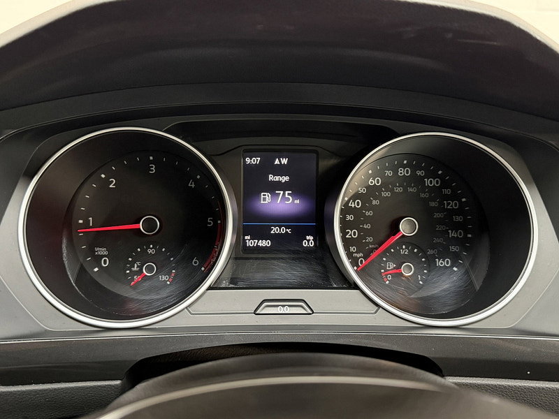 Volkswagen Tiguan 2.0 TDI SE Navigation SUV 5dr Diesel Manual Euro 6 (s/s) (150 ps) 19'S-FRONT ASSIST-LANE ASSIST-MEDIA