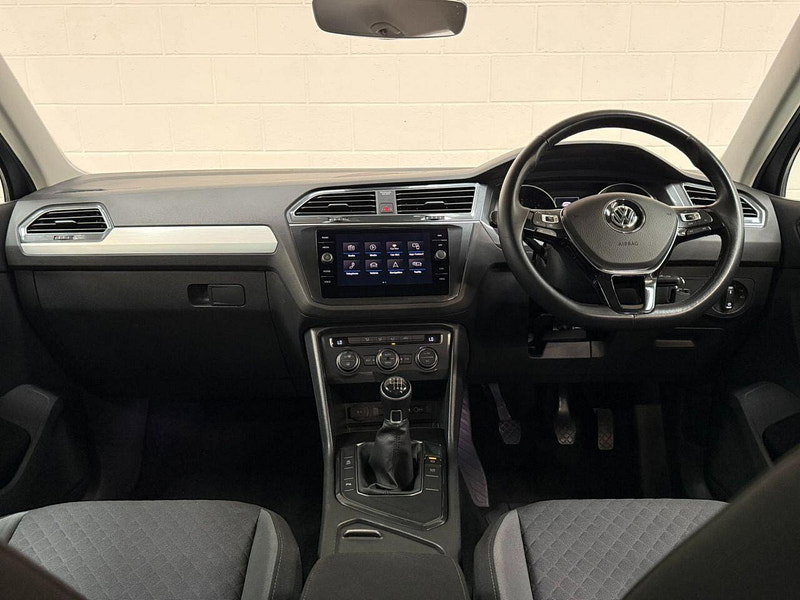 Volkswagen Tiguan 2.0 TDI SE Navigation SUV 5dr Diesel Manual Euro 6 (s/s) (150 ps) 19'S-FRONT ASSIST-LANE ASSIST-MEDIA