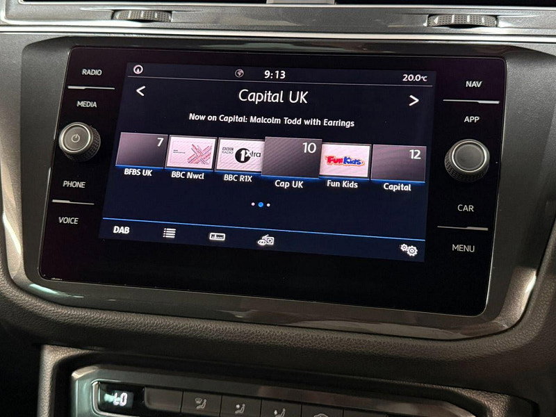 Volkswagen Tiguan 2.0 TDI SE Navigation SUV 5dr Diesel Manual Euro 6 (s/s) (150 ps) 19'S-FRONT ASSIST-LANE ASSIST-MEDIA