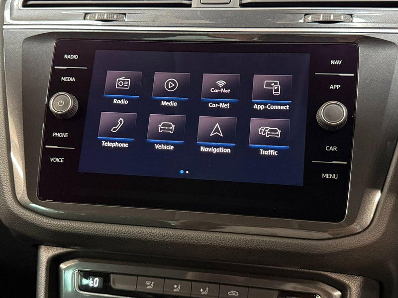 Volkswagen Tiguan 2.0 TDI SE Navigation SUV 5dr Diesel Manual Euro 6 (s/s) (150 ps) 19'S-FRONT ASSIST-LANE ASSIST-MEDIA