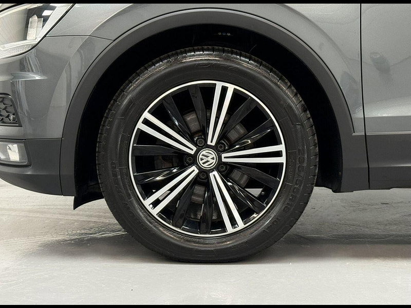 Volkswagen Tiguan 2.0 TDI SE Navigation SUV 5dr Diesel Manual Euro 6 (s/s) (150 ps) 19'S-FRONT ASSIST-LANE ASSIST-MEDIA