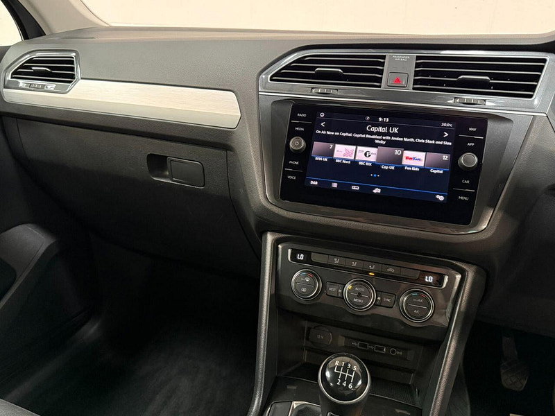 Volkswagen Tiguan 2.0 TDI SE Navigation SUV 5dr Diesel Manual Euro 6 (s/s) (150 ps) 19'S-FRONT ASSIST-LANE ASSIST-MEDIA