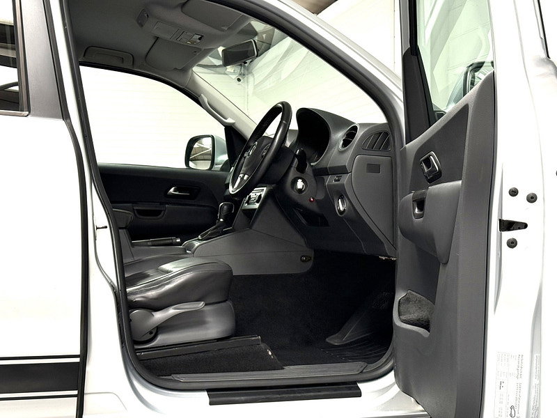 Volkswagen Amarok 2.0 BiTDI BlueMotion Tech Highline Pickup Double Cab 4dr Diesel Auto 4Motion Euro 5 (s/s) (180 ps)