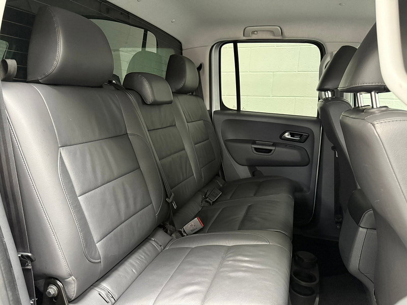 Volkswagen Amarok 2.0 BiTDI BlueMotion Tech Highline Pickup Double Cab 4dr Diesel Auto 4Motion Euro 5 (s/s) (180 ps)