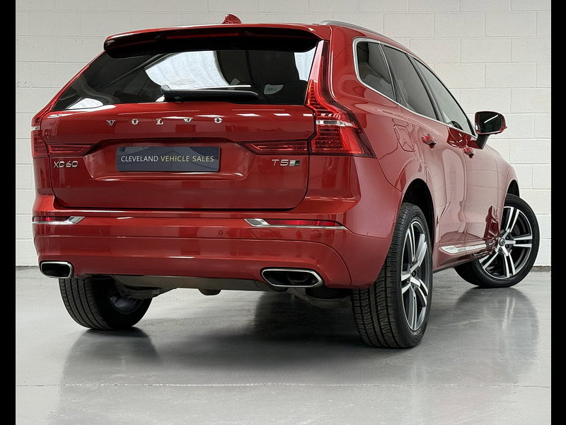 Volvo XC60 2.0 T5 Inscription Pro SUV 5dr Petrol Auto AWD Euro 6 (s/s) (250 ps)
