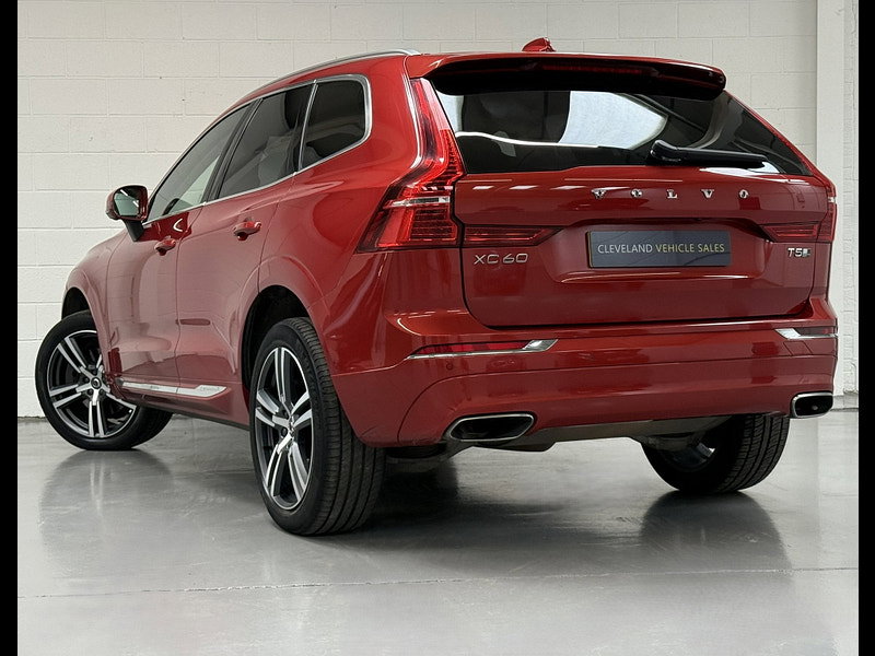 Volvo XC60 2.0 T5 Inscription Pro SUV 5dr Petrol Auto AWD Euro 6 (s/s) (250 ps)