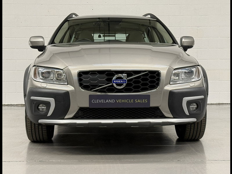 Volvo XC70 2.0 D4 SE Nav Estate 5dr Diesel Geartronic Euro 6 (s/s) (181 ps)