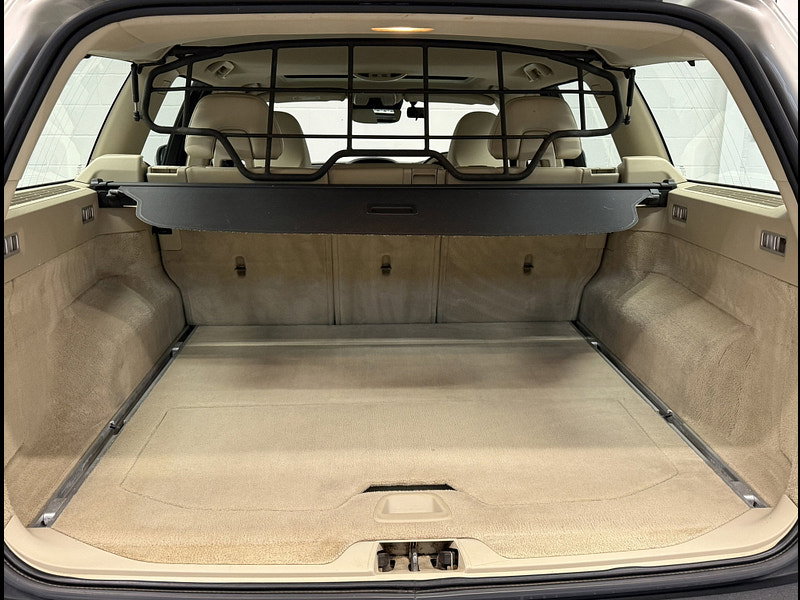 Volvo XC70 2.0 D4 SE Nav Estate 5dr Diesel Geartronic Euro 6 (s/s) (181 ps)