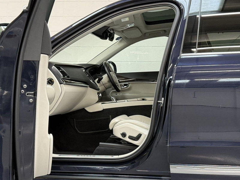 Volvo XC90 2.0h T8 Twin Engine 10.4kWh Inscription Pro SUV 5dr Petrol Plug-in Hybrid Auto 4WD Euro 6 (s/s) (390 ps) HK, SENSUS NAV, HTD SEATS-WHEEL