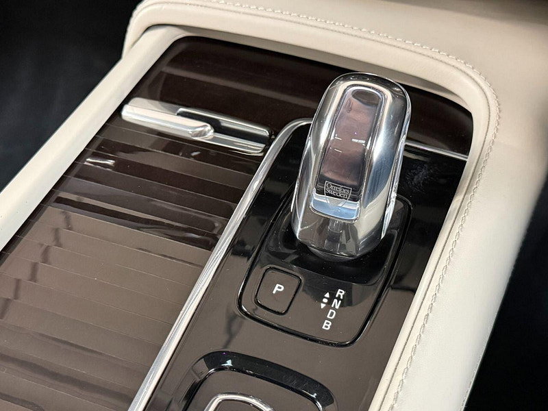 Volvo XC90 2.0h T8 Twin Engine 10.4kWh Inscription Pro SUV 5dr Petrol Plug-in Hybrid Auto 4WD Euro 6 (s/s) (390 ps) HK, SENSUS NAV, HTD SEATS-WHEEL