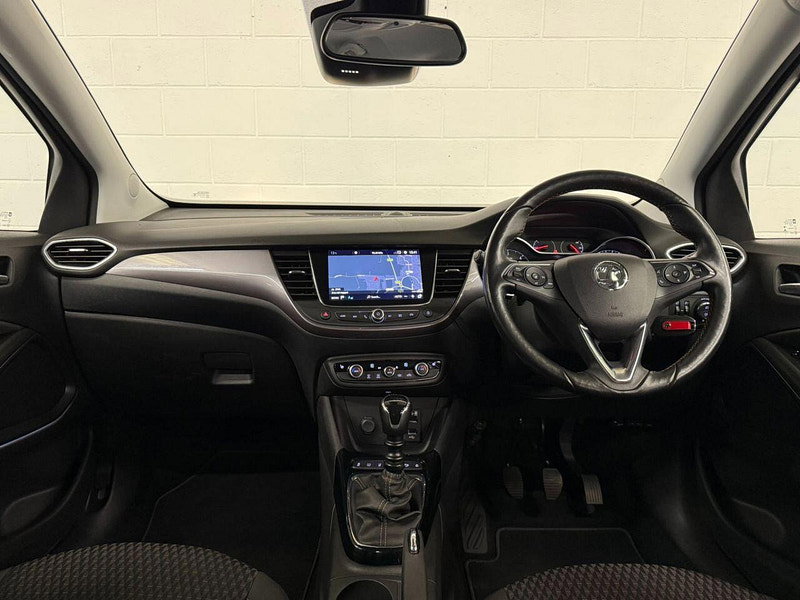 Vauxhall Crossland X 1.6 Turbo D Elite Nav SUV 5dr Diesel Manual Euro 6 (s/s) (120 ps) 2 TONE ROOF, ALLOYS, NAVIGATION