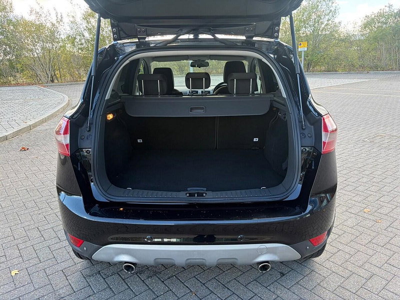 Ford Kuga 2.0 TDCi Zetec SUV 5dr Diesel Manual 2WD Euro 5 (140 ps)