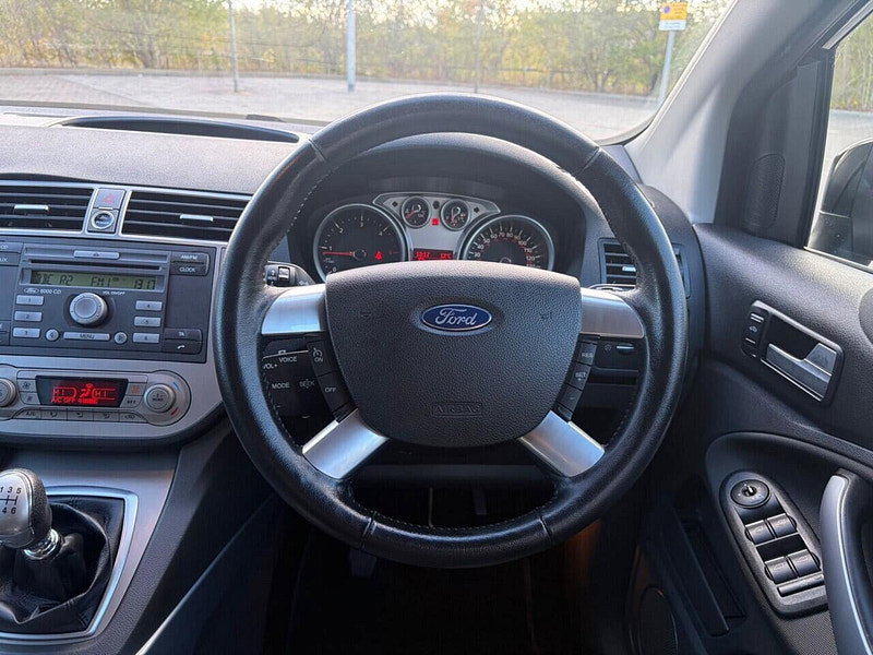 Ford Kuga 2.0 TDCi Zetec SUV 5dr Diesel Manual 2WD Euro 5 (140 ps)