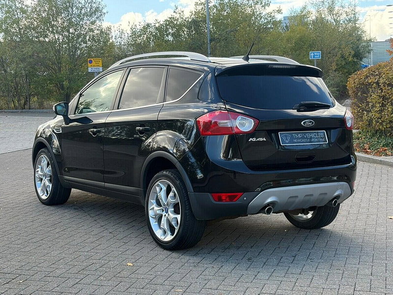 Ford Kuga 2.0 TDCi Zetec SUV 5dr Diesel Manual 2WD Euro 5 (140 ps)