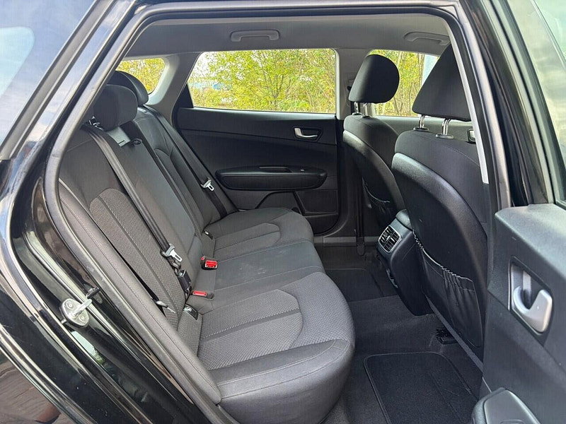 Kia Optima 1.7 CRDi 2 Sportswagon 5dr Diesel Manual Euro 6 (s/s) (139 bhp)