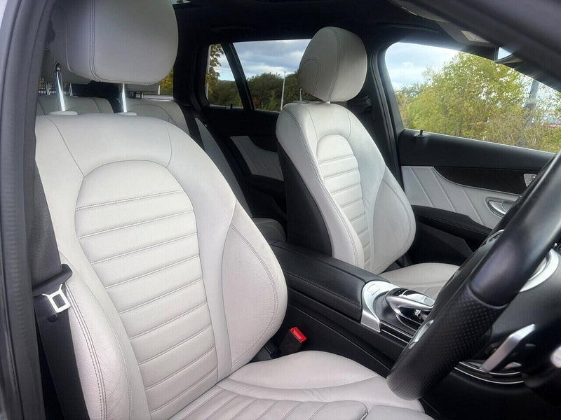 Mercedes-Benz C Class 2.1 C220d AMG Line (Premium) Estate 5dr Diesel G-Tronic+ Euro 6 (s/s) (170 ps)