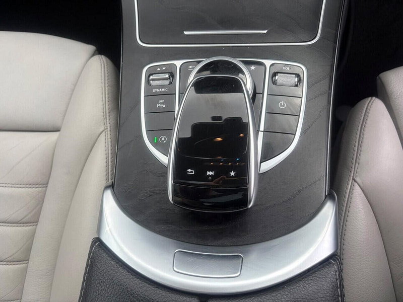 Mercedes-Benz C Class 2.1 C220d AMG Line (Premium) Estate 5dr Diesel G-Tronic+ Euro 6 (s/s) (170 ps)