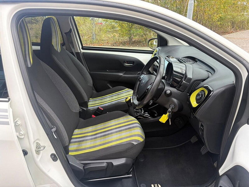Peugeot 108 1.0 Collection Hatchback 5dr Petrol Manual Euro 6 (72 ps)