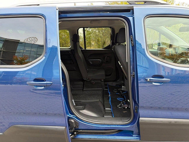 Peugeot Rifter 1.5l 5dr Auto 129 BHP