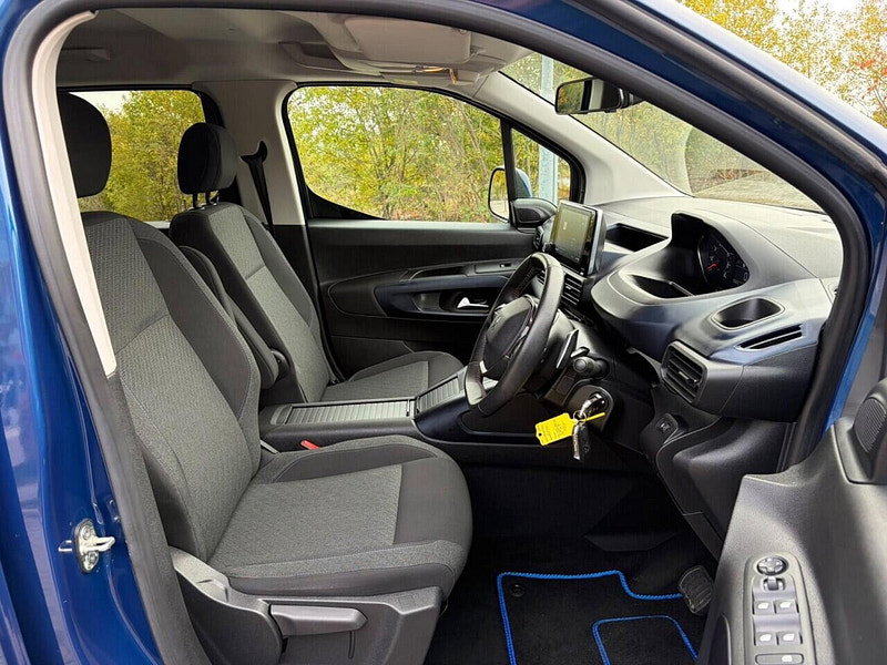 Peugeot Rifter 1.5l 5dr Auto 129 BHP