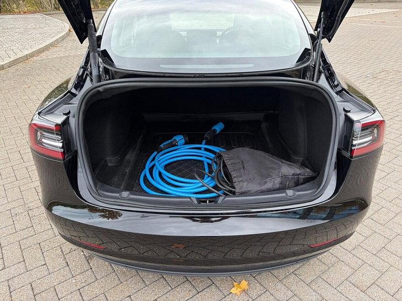 Tesla Model 3 Standard Range Plus Saloon 4dr Electric Auto RWD (241 bhp)