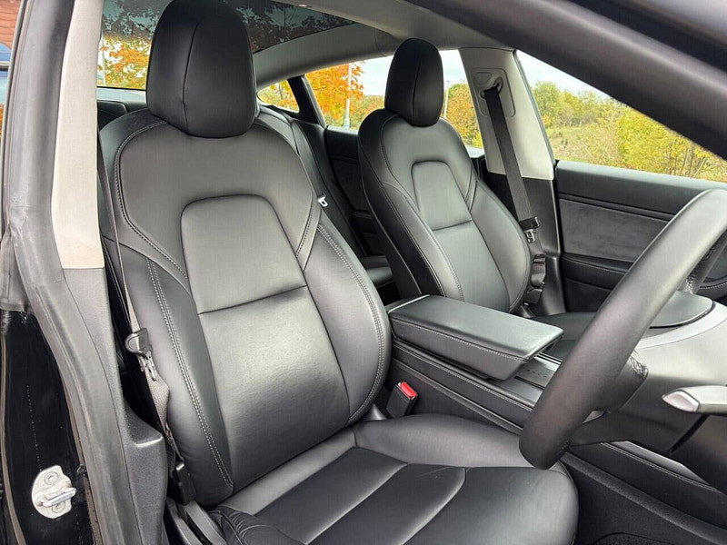 Tesla Model 3 Standard Range Plus Saloon 4dr Electric Auto RWD (241 bhp)
