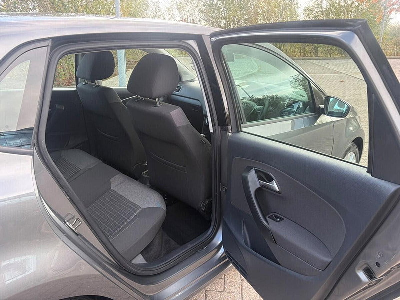 Volkswagen Polo 1.2 TSI BlueMotion Tech SE Hatchback 5dr Petrol Manual Euro 6 (s/s) (90 ps)