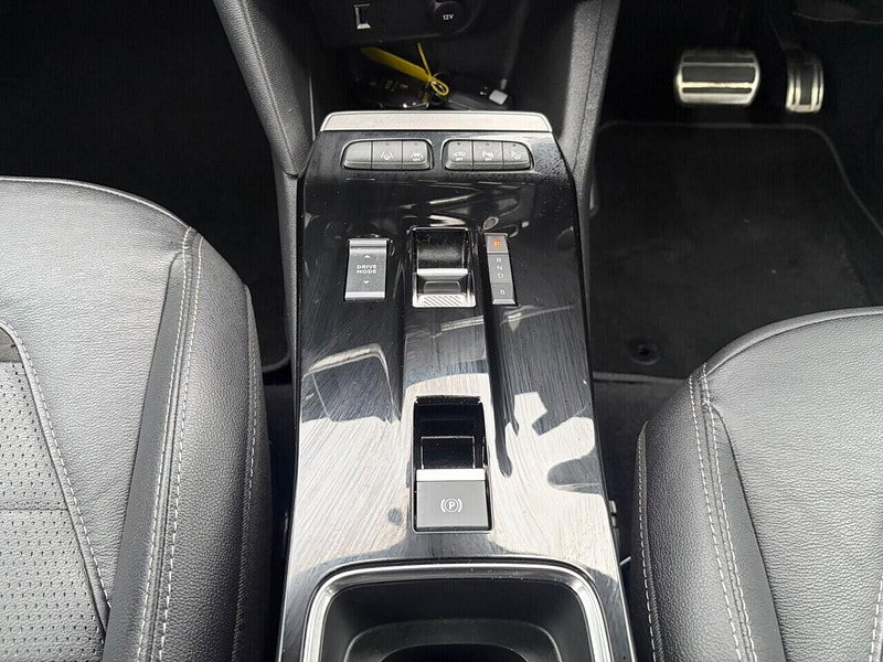 Vauxhall Mokka electric 50kWh Ultimate SUV 5dr Electric Auto (136 ps)