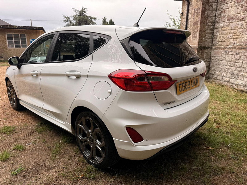 Ford Fiesta 1.0T EcoBoost ST-Line Euro 6 (s/s) 5dr