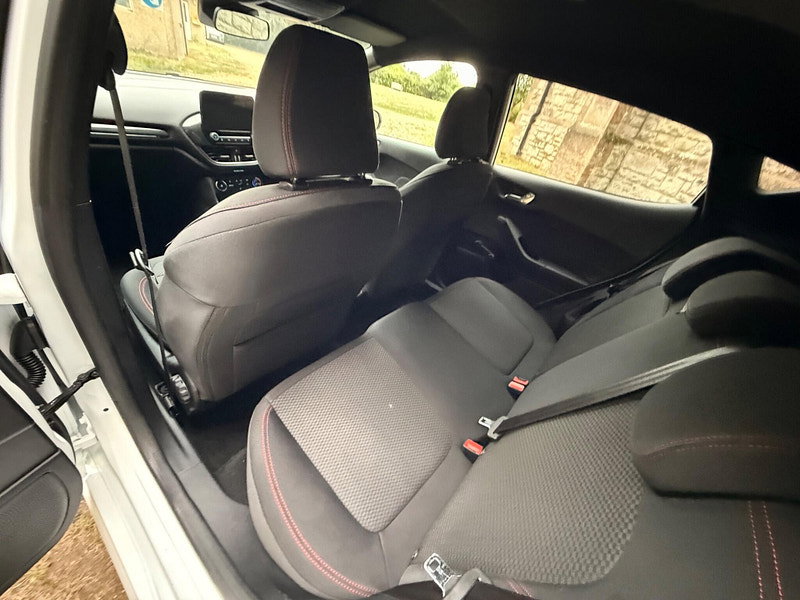Ford Fiesta 1.0T EcoBoost ST-Line Euro 6 (s/s) 5dr