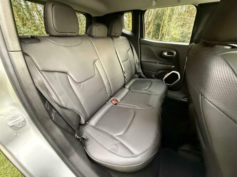 Jeep Renegade 1.4T MultiAirII Limited DDCT Euro 6 (s/s) 5dr