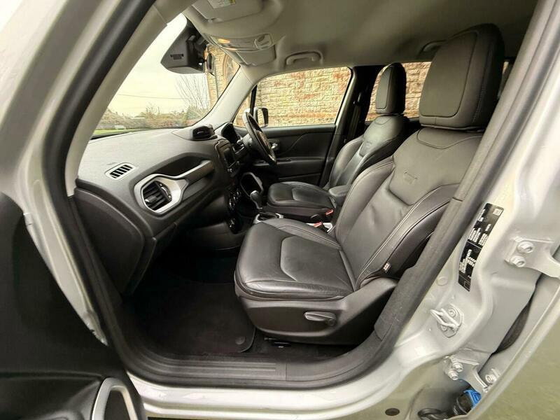 Jeep Renegade 1.4T MultiAirII Limited DDCT Euro 6 (s/s) 5dr