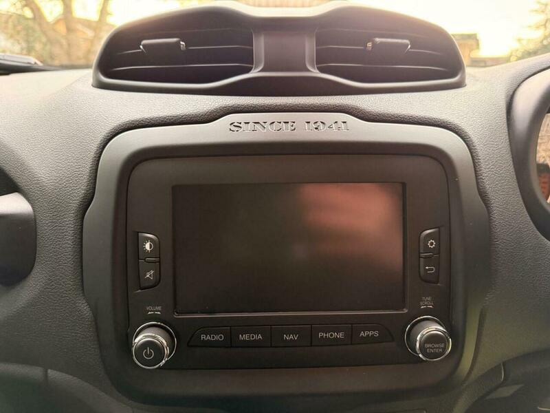 Jeep Renegade 1.4T MultiAirII Limited DDCT Euro 6 (s/s) 5dr