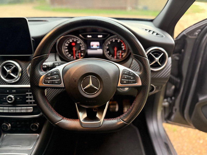Mercedes-Benz A Class 1.6 A160 AMG Line (Executive) Euro 6 (s/s) 5dr