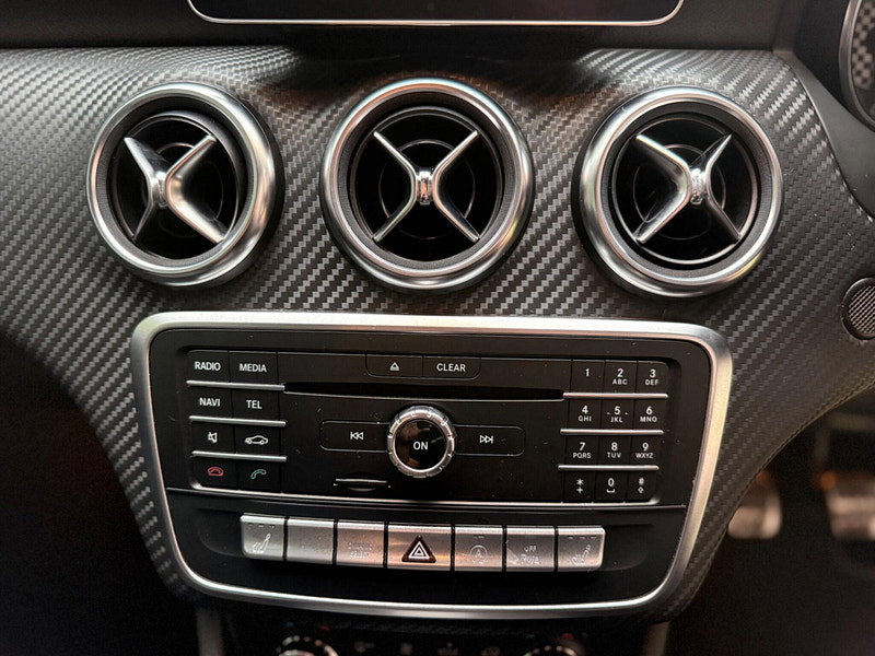 Mercedes-Benz A Class 1.6 A160 AMG Line (Executive) Euro 6 (s/s) 5dr