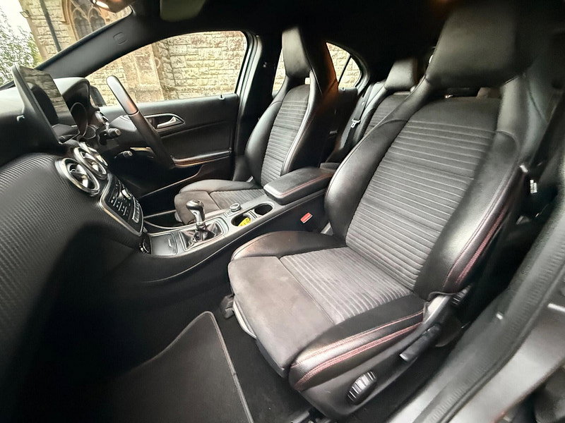 Mercedes-Benz A Class 1.6 A160 AMG Line (Executive) Euro 6 (s/s) 5dr